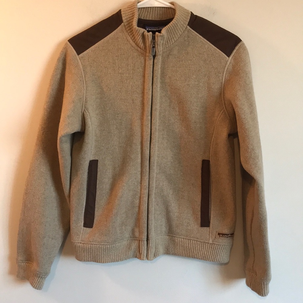 Patagonia women’s Jacket size medium